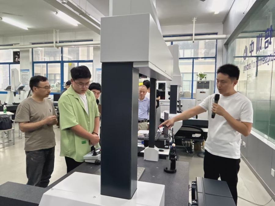 f6bca6fa-e228-4fe7-ae64-47e1b4c67b81